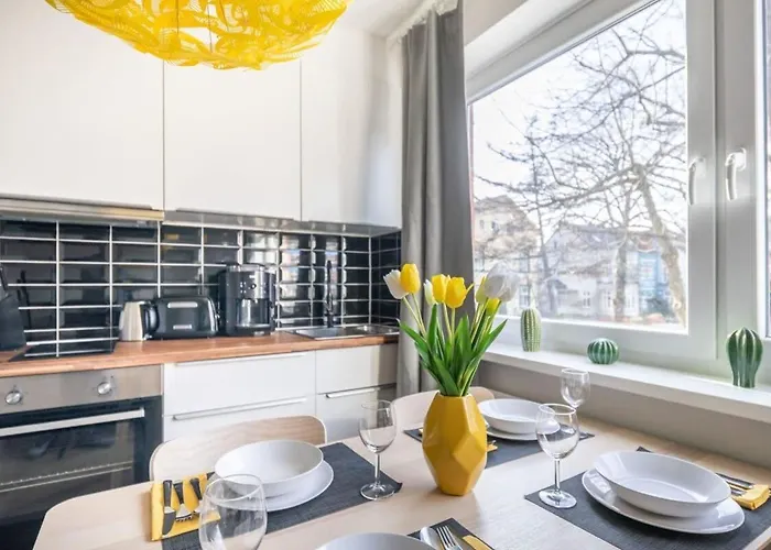 Modern For 6 Close To The Schanzenviertel - Unit 2 *